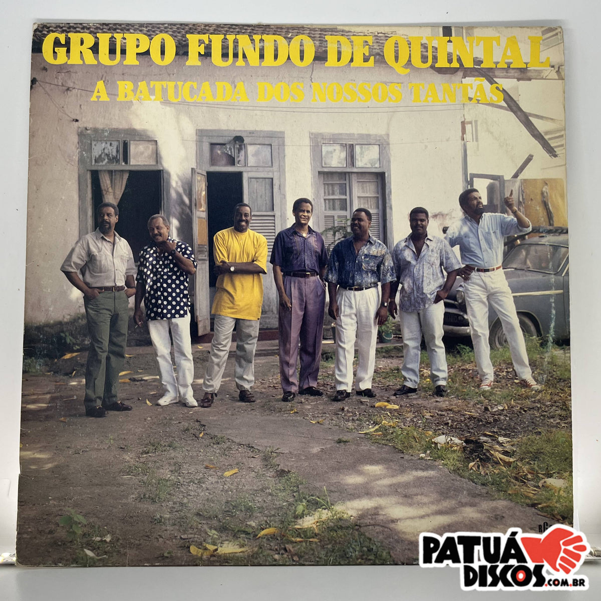 Grupo Fundo De Quintal - A Batucada dos Nossos Tantãs: listen with lyrics